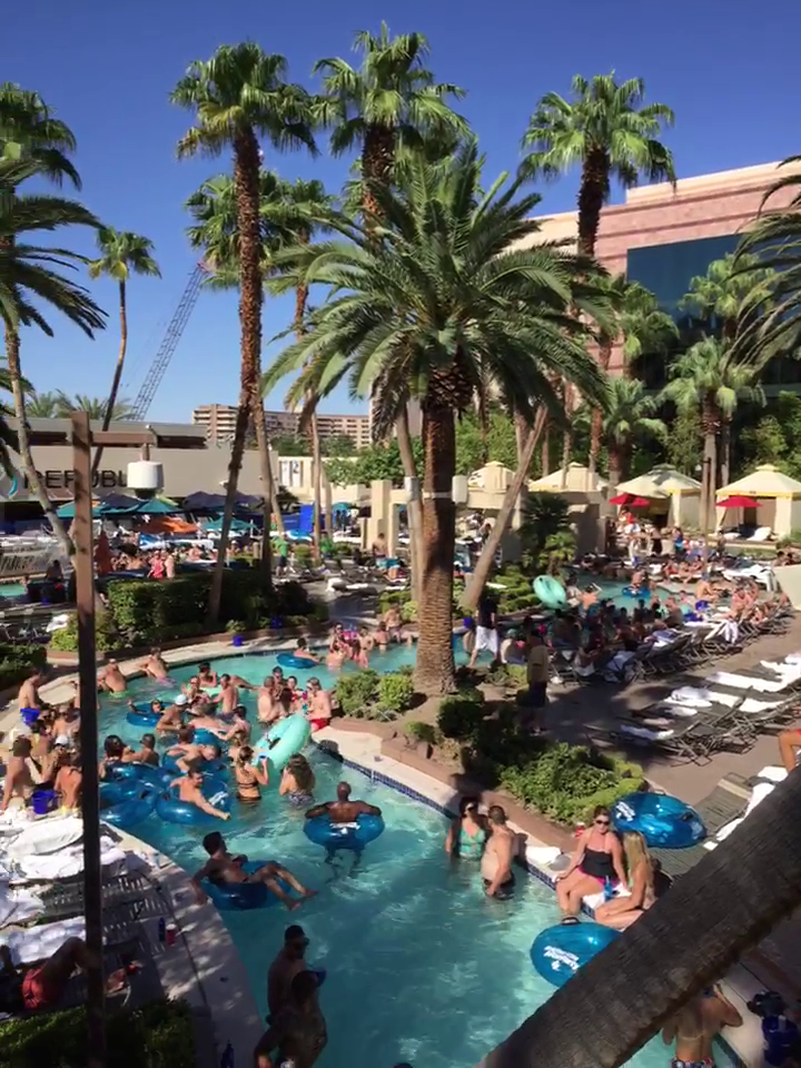 lazy river